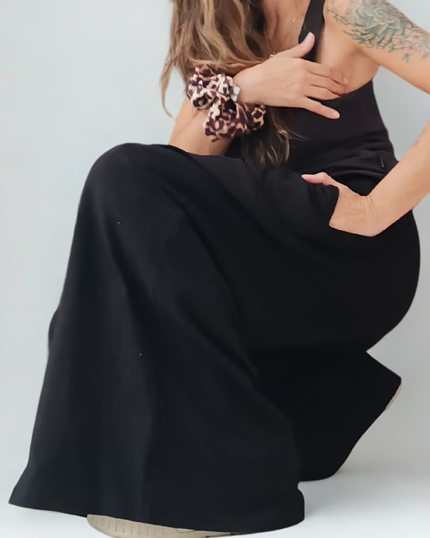 Buzo palazo negro (franela cardada)
