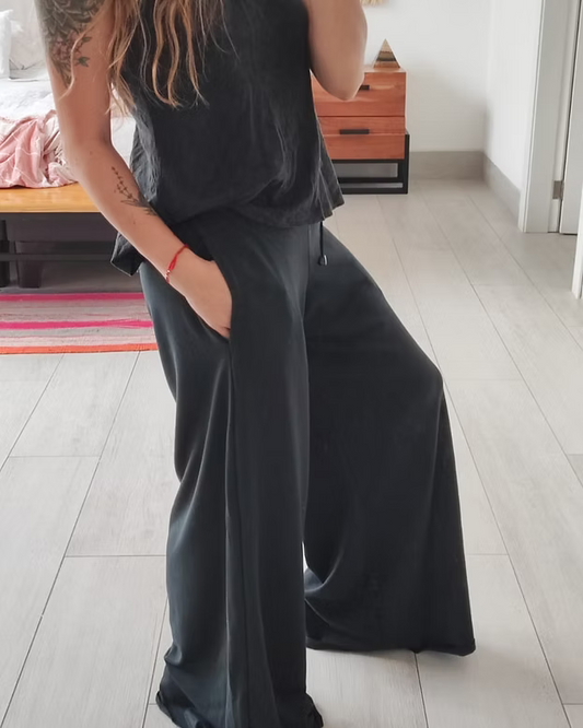 Buzo palazo negro (franela cardada)
