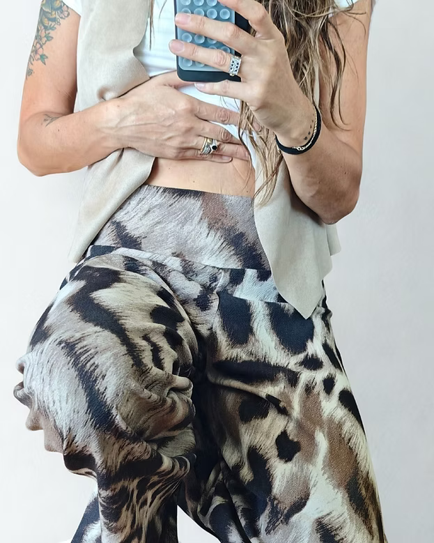 Palazo clásico tigre beige (Sofía)