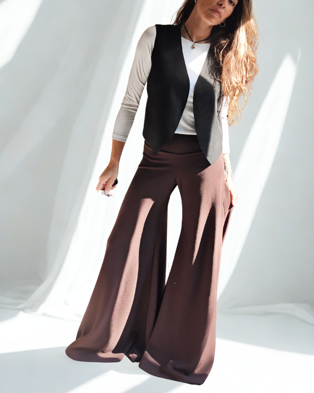 Chaqueta sin mangas negro (Gamuza)